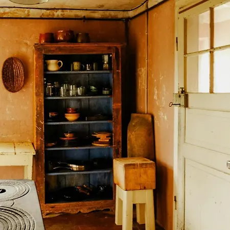 Historic School In * Rensow